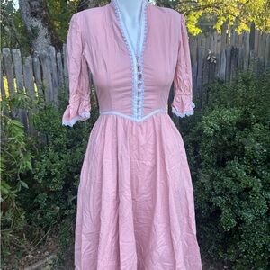 1970’s Gunne Sax Dusty Pink Long Sleeve Dress with Lace Trim